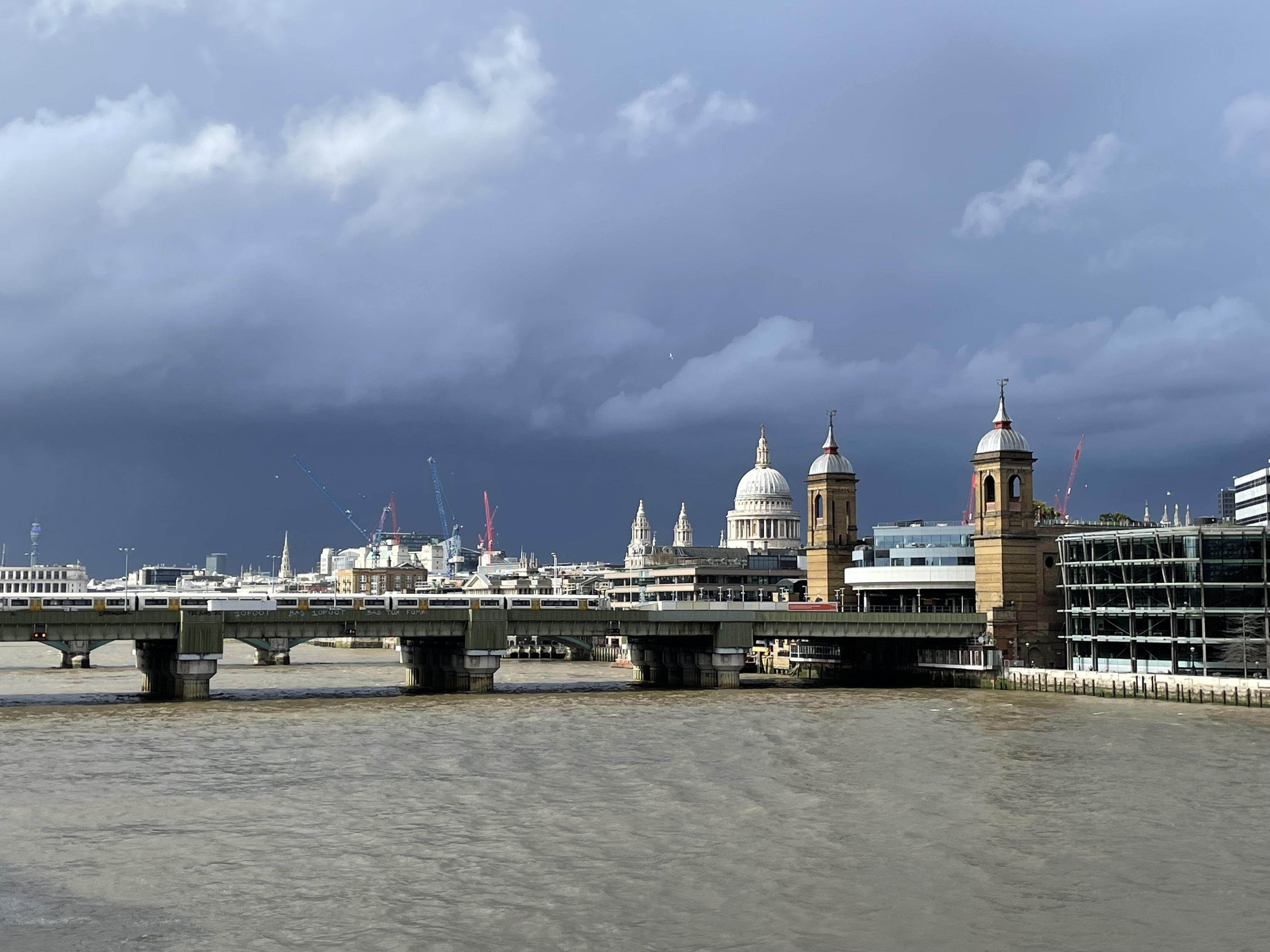 Nordic Chambers Gather for a Joint Drinks Evening in London